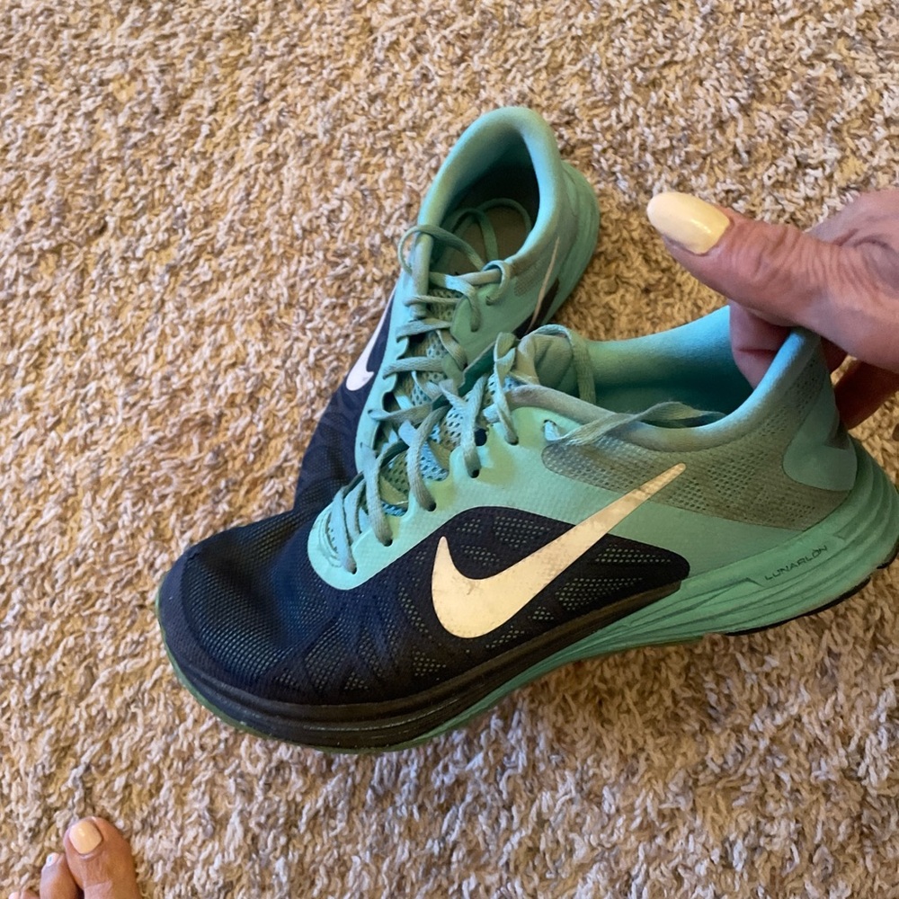 Nike Women's Aqua Teal and navy blue  NIKE sneakers